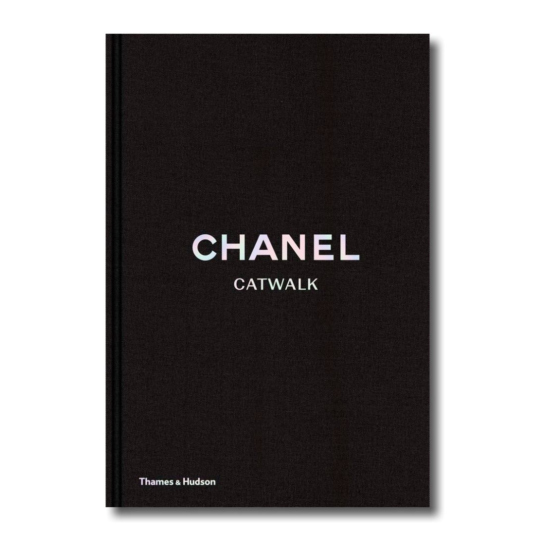 chanel catwalk the complete collections revised edition 265 1 4cac702528ccefad86a78db50dc83ba1 1 deezign