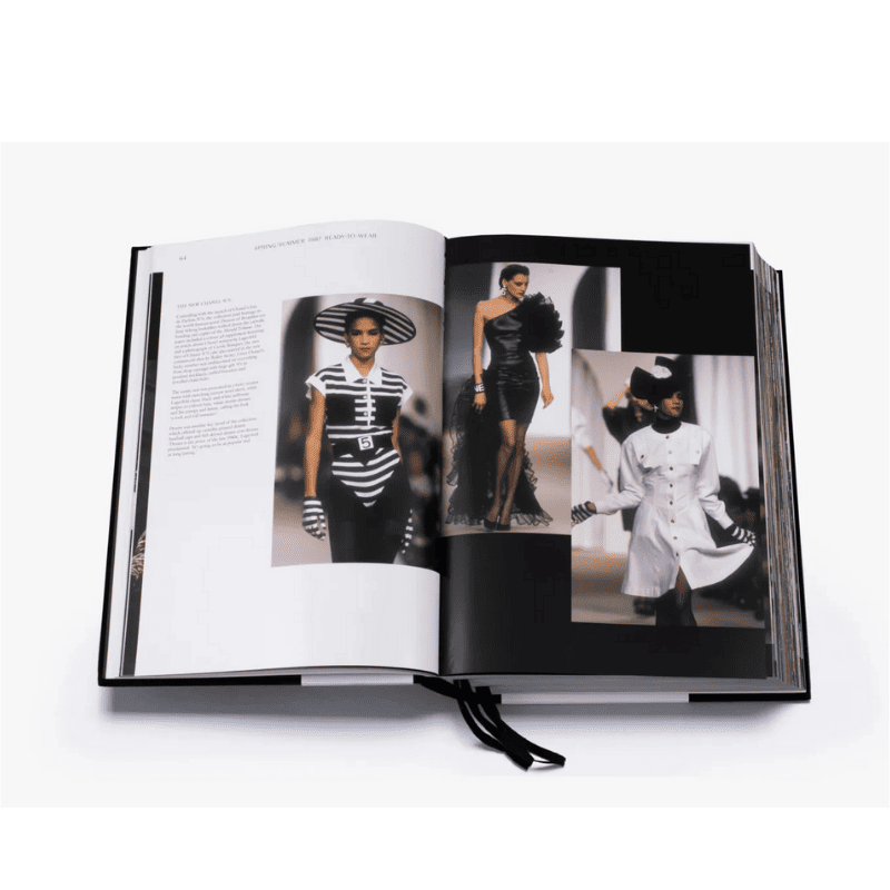 chanel catwalk the complete collections revised edition 265 4 83b2d24225e27b74757c278891685d48 4 deezign