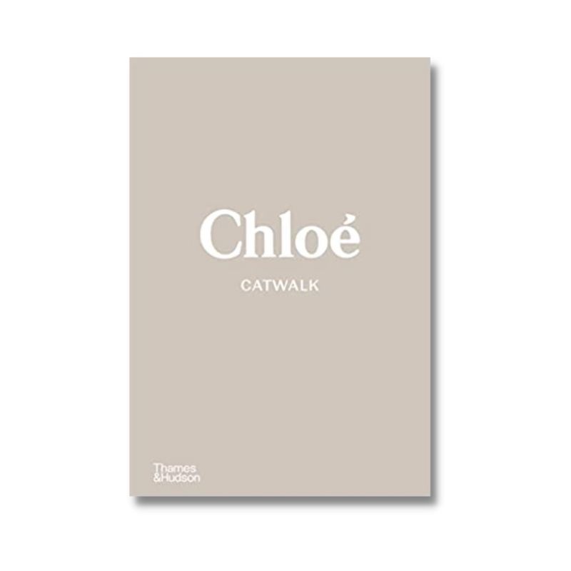 chloe catwalk the complete collections 8017 1 d7da84e1ae2320fcad3bfd059f548609 1 deezign