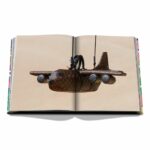 Livro LOUIS VUITTON VIRGIL ABLOH - CARTOON - Imagem 4