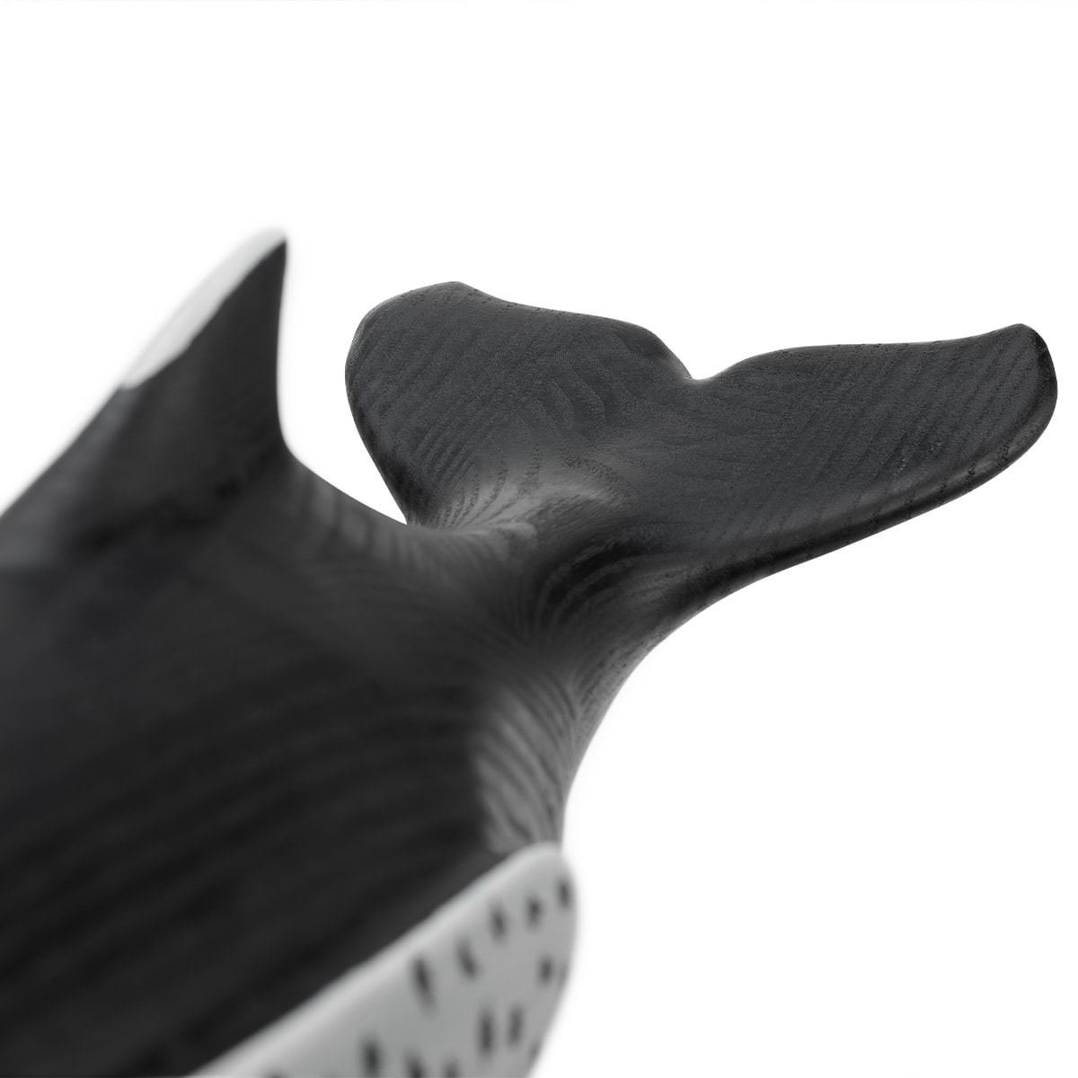 escultura Eames House Whale 1200px amb07 5 deezign