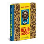 Livro Behind the Blue Door - Imagem 2