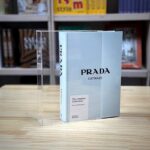 Livro BOOK COVER CATWALK