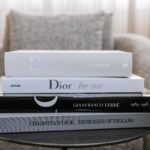 Livro CHRISTIAN DIOR - DESIGNER OF DREAMS - Imagem 3