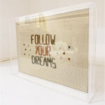 Quadro Follow Your Dreams Bordado A4 - Imagem 2